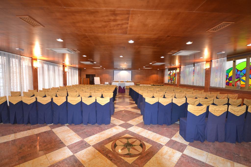 Hotel Restaurant Sol I VI Lavern Экстерьер фото