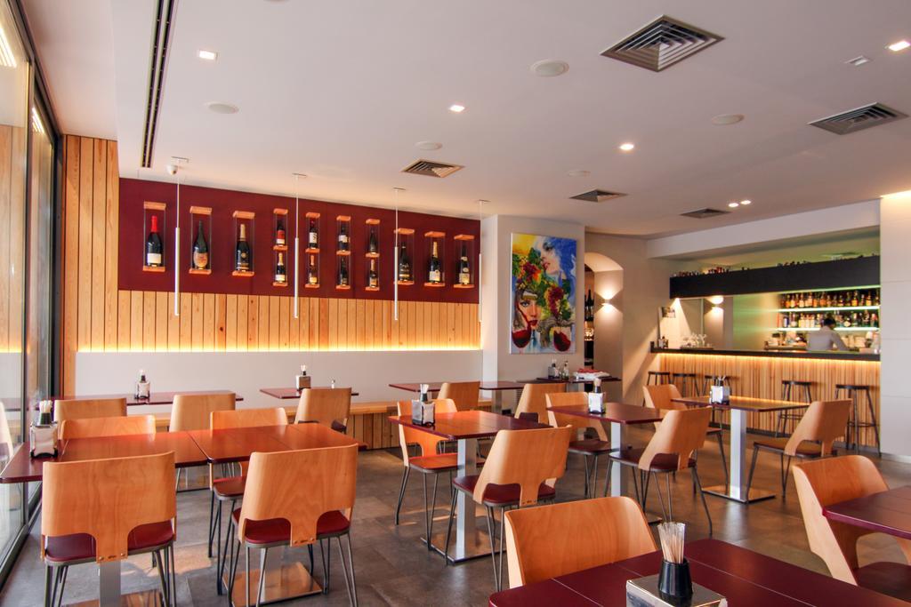 Hotel Restaurant Sol I VI Lavern Экстерьер фото